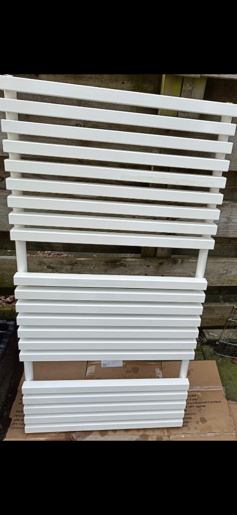 Badkamer radiator (creme wit), Doe-het-zelf en Verbouw, Verwarming en Radiatoren, Ophalen, Radiator, Minder dan 60 cm, Zo goed als nieuw