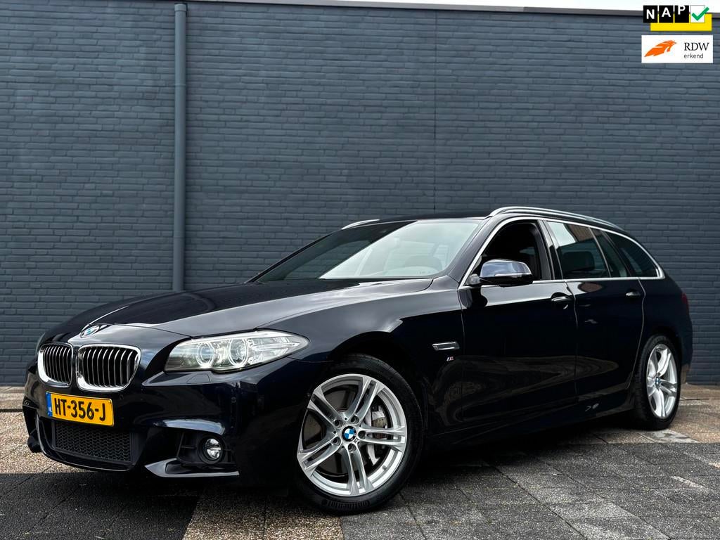 BMW 5-serie Touring 528i High Executive | 1e Eigenaar | Digi, Automaat, Gebruikt, Euro 6, 4 cilinders