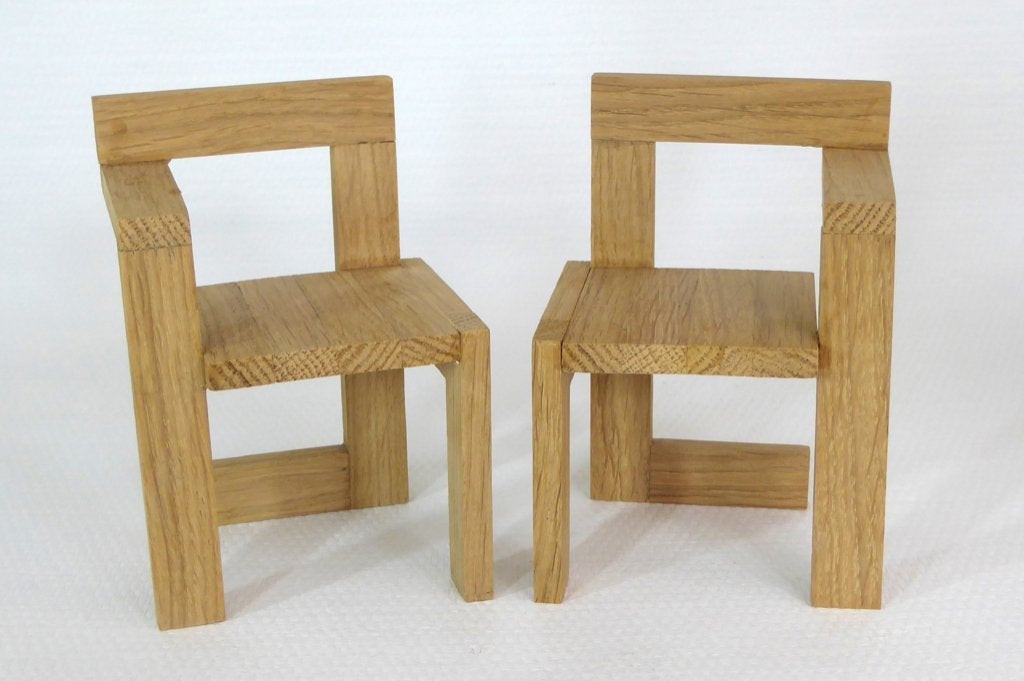 Twee Steltman stoeltjes van Gerrit Rietveld schaal 1:6, Antiek en Kunst, Ophalen of Verzenden