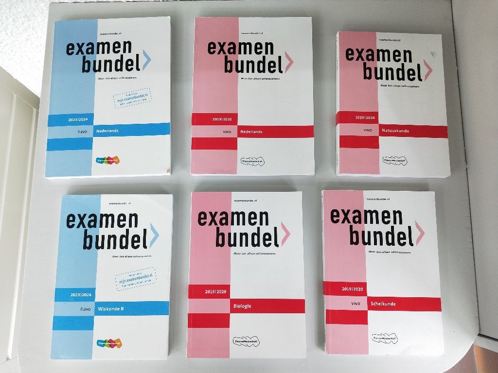 6 stuks examenbundel - schoolboeken - oefenexamens-HAVO-VWO, Ophalen of Verzenden, Nieuw, Overige niveaus