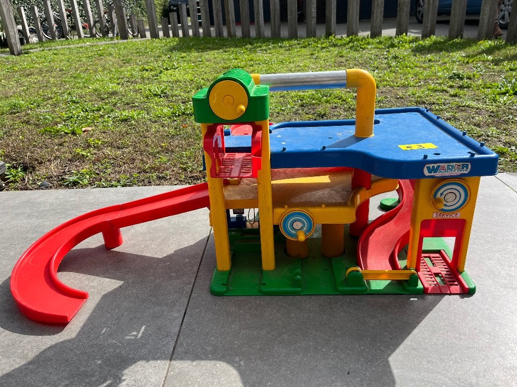 Parkeergarage plastic kinderen speelgarage wader, Ophalen, Gebruikt