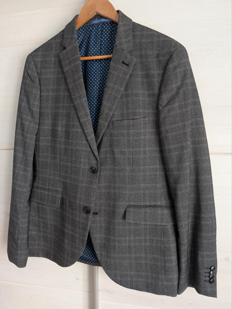 Heren kostuum maat 52, Kleding | Heren, Ophalen of Verzenden, Zo goed als nieuw, Maat 52/54 (L), Grijs