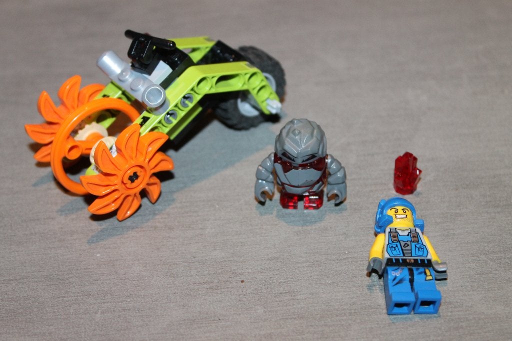 lego powerminers stone chopper 8956, Overige thema's, Lego, Ophalen of Verzenden, Zo goed als nieuw