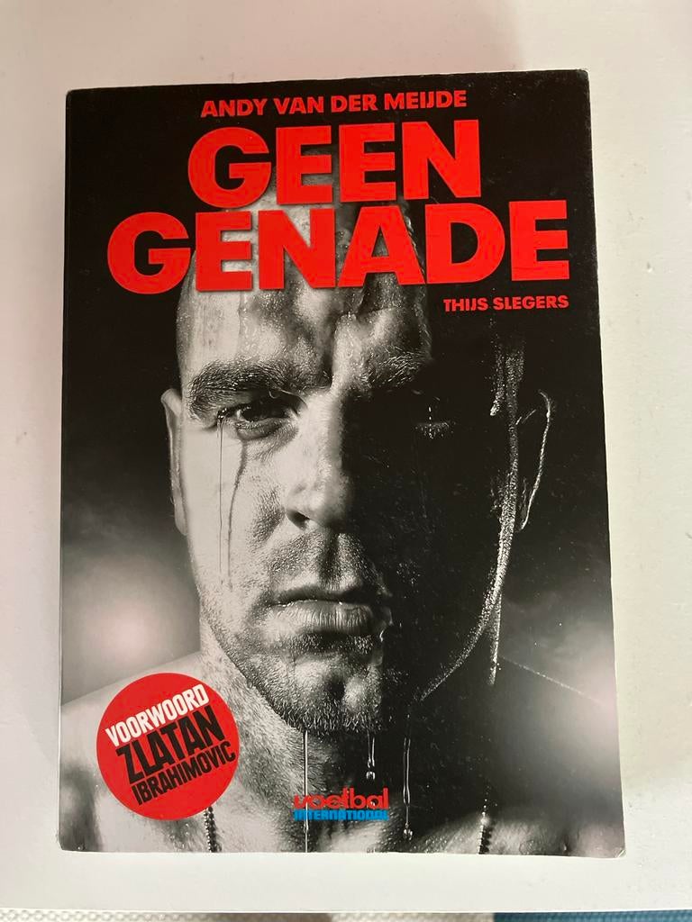 Geen Genade - Andy van der Meijde biografie, Ophalen of Verzenden, Gelezen, Nederland