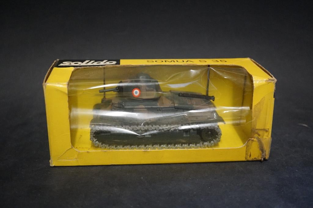 Solido Somua S35 tank in camo kleuren - 1/50 - TOP, Ophalen of Verzenden, Zo goed als nieuw, Overige typen, Overige merken