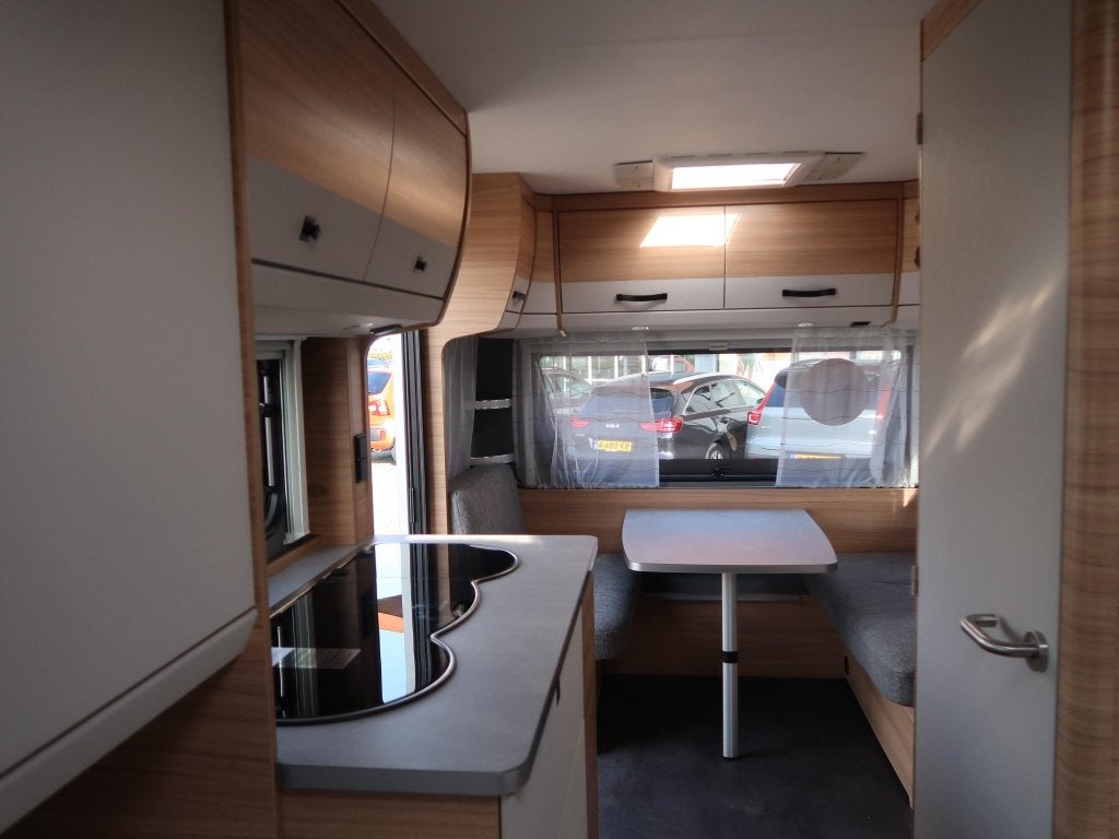 Dethleffs Camper 460 EL SUMMER EDITION, Caravans en Kamperen, Schokbreker, Dethleffs, 5 tot 6 meter, Overige