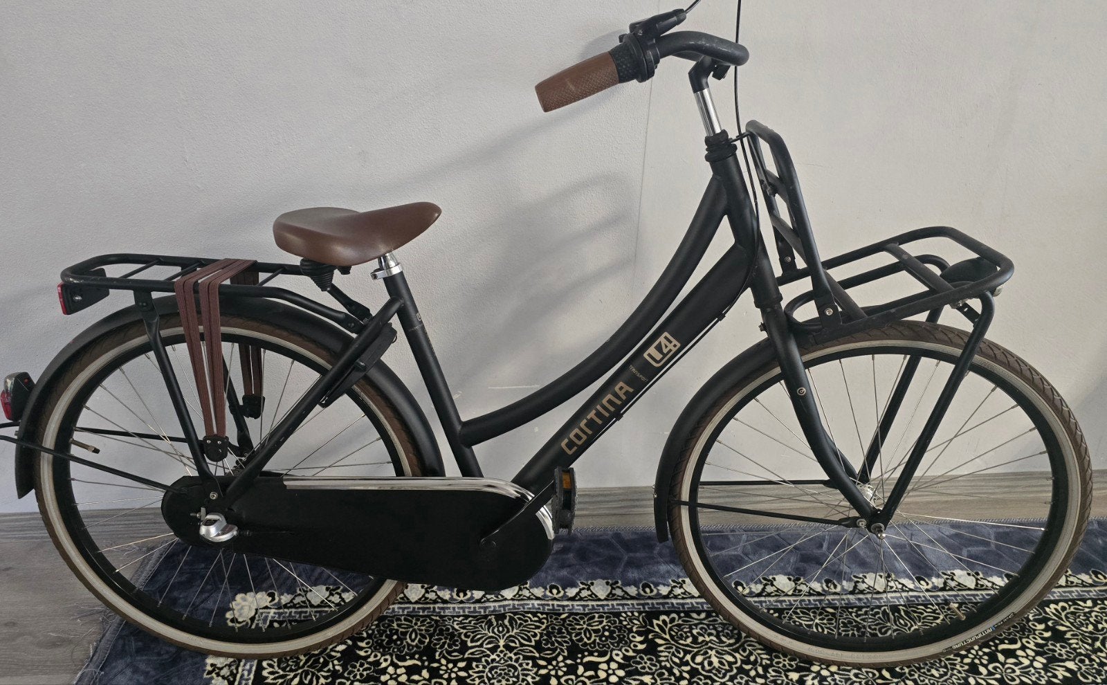 cortina U4, Ophalen, 26 inch of meer, Versnellingen