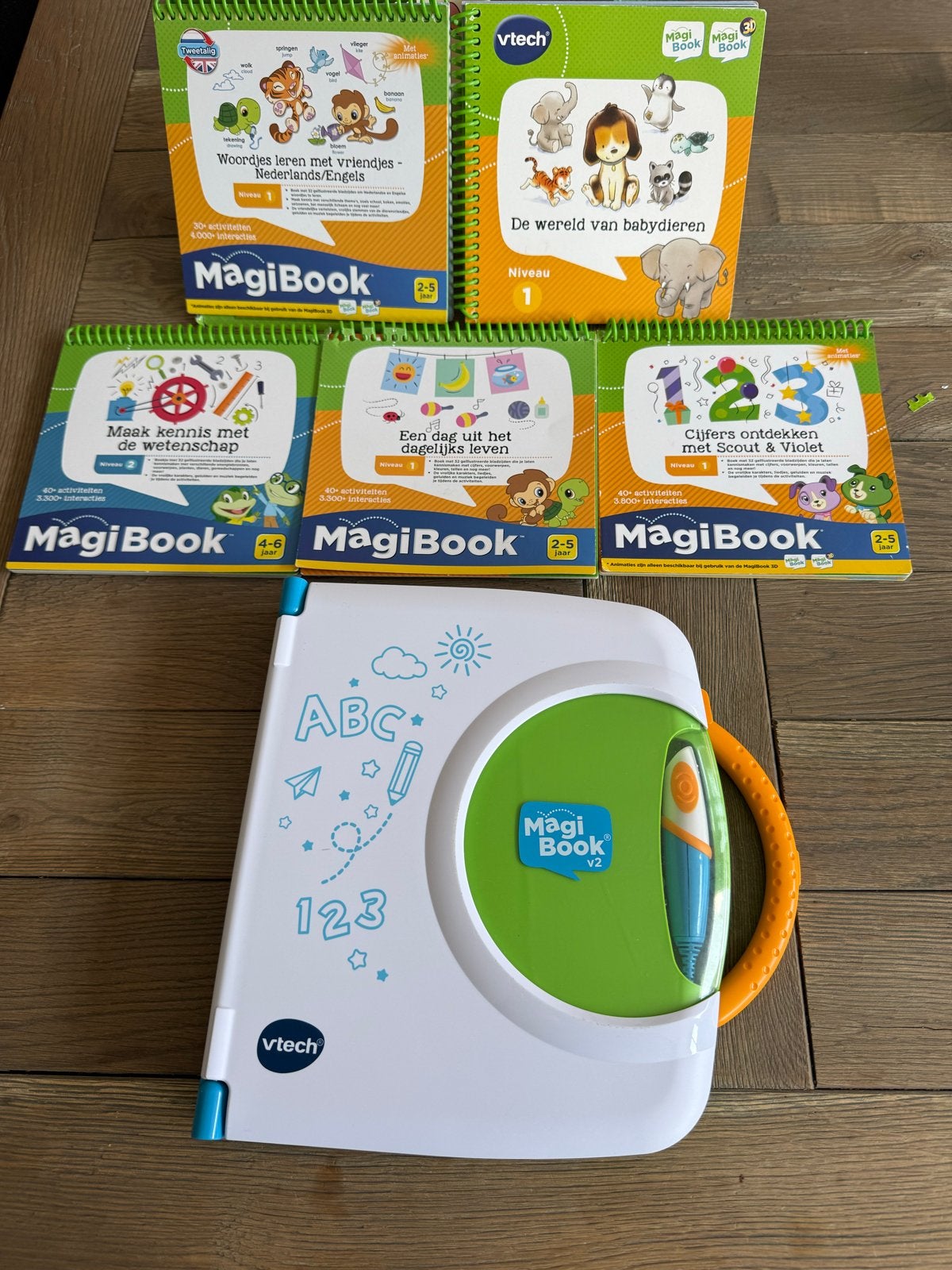 VTech Magibook v2 met 5 educatieve boekjes, Kinderen en Baby's, Ophalen of Verzenden, Gebruikt, Taal en Lezen, Met geluid