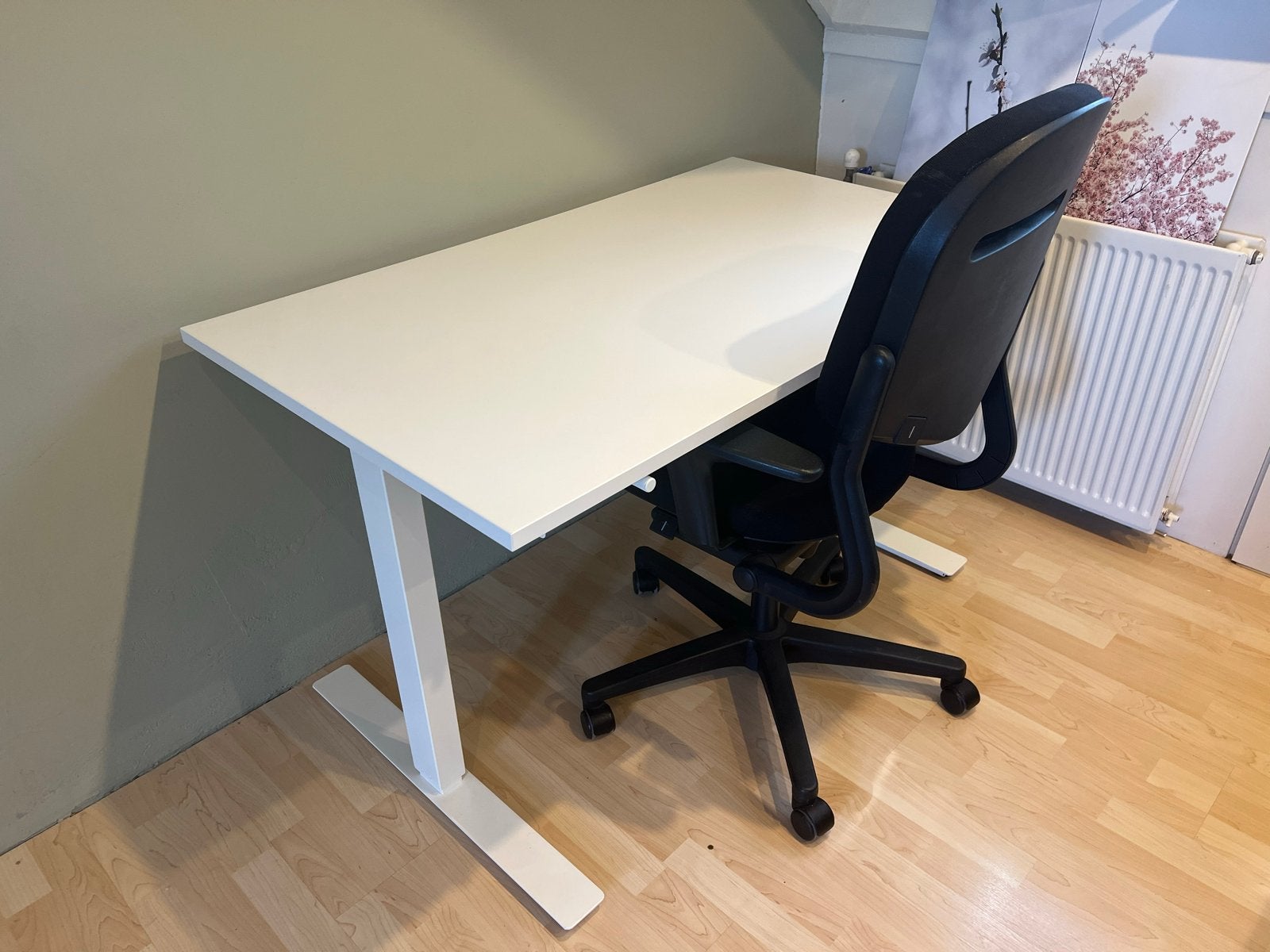 IKEA Trotten Zit/Sta Bureau & Ahrend 220 Bureaustoel, Huis en Inrichting, Bureaus, Ophalen, Gebruikt, IKEA, Wit