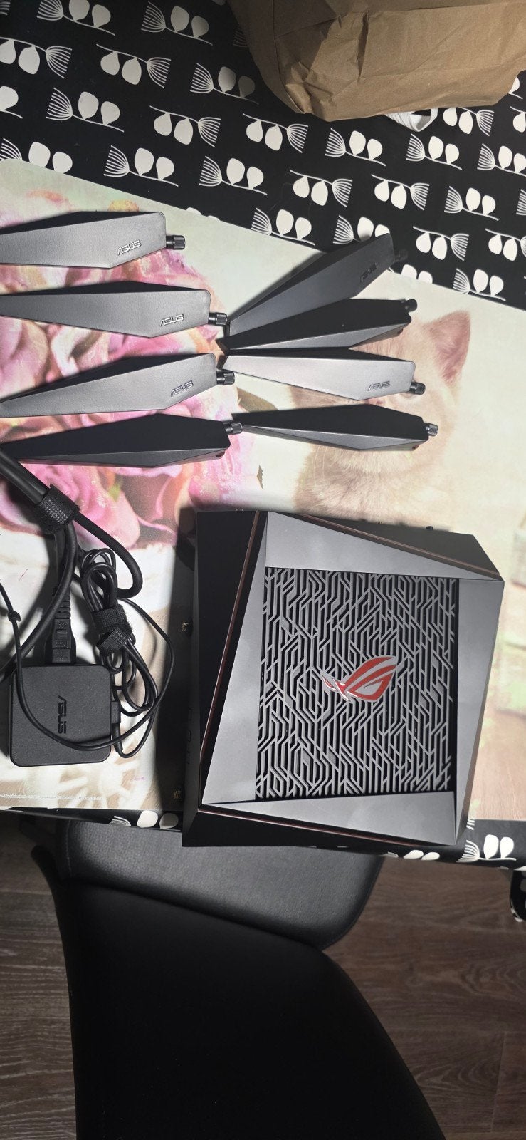Asus GT-AC 5300 ROG Rapture Gaming, Ophalen of Verzenden, Zo goed als nieuw, Complete set