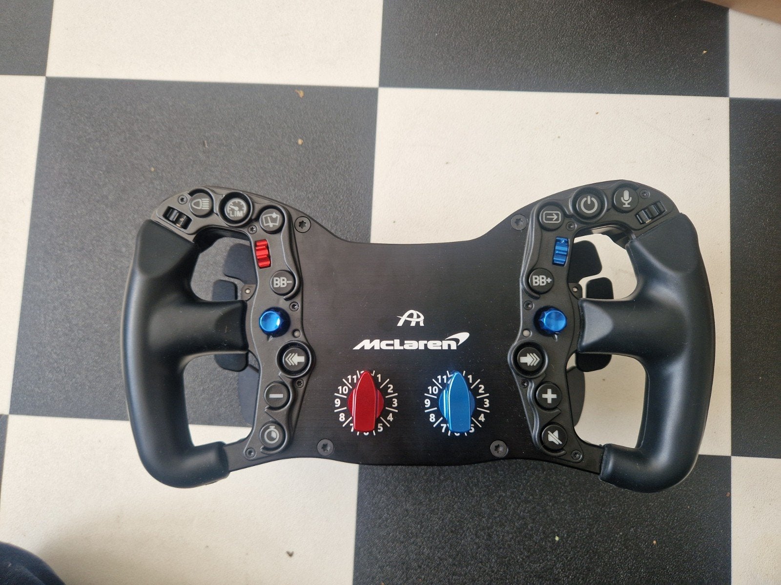 Ascher Mclaren Artura Pro SC Wireless Stuur, Computers en Software, Ophalen of Verzenden, Zo goed als nieuw, Fanatec, SimLab, GRID, Trak Racer, Simucube