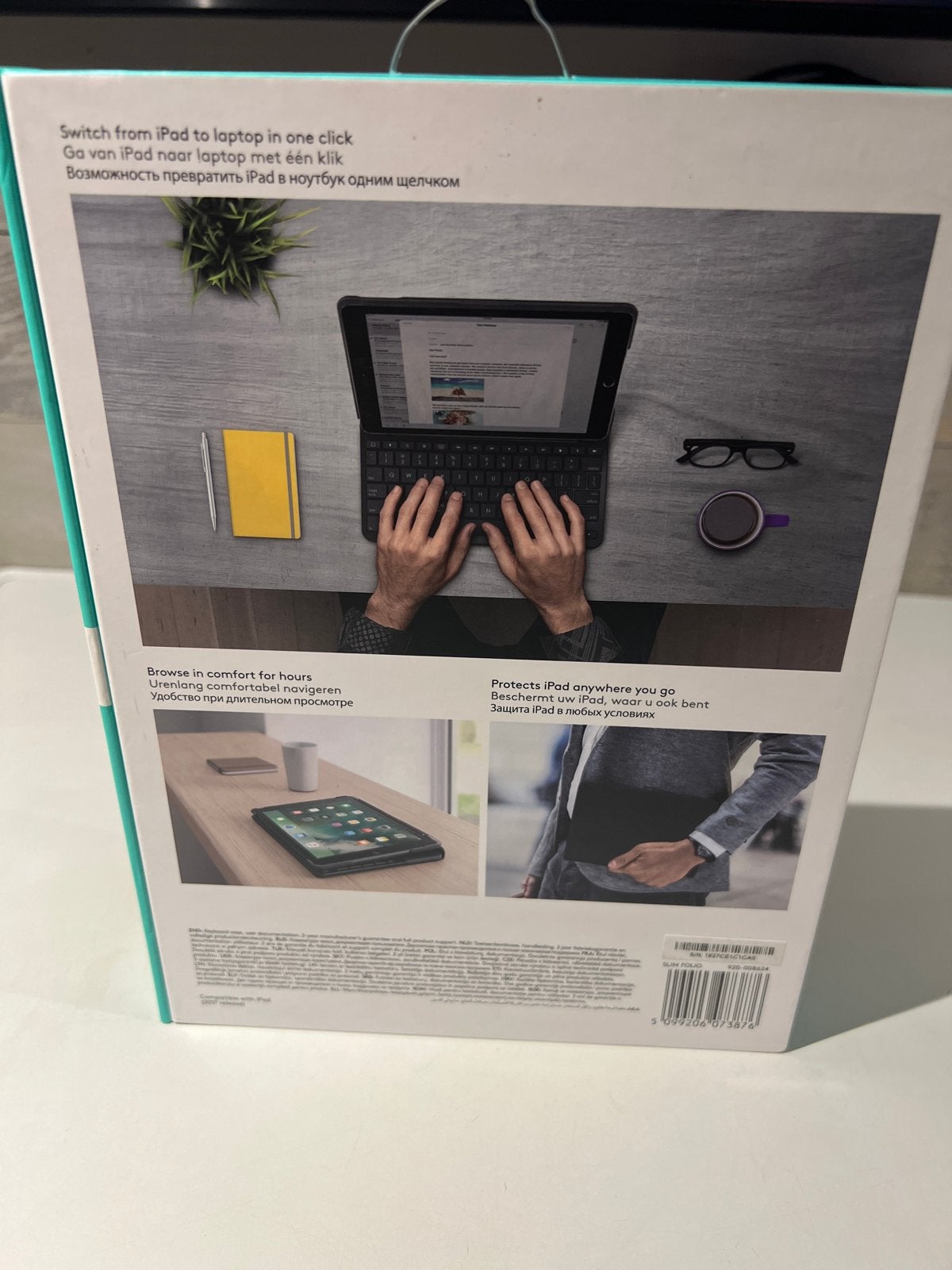 Logitech Slim Folio iPad toetsenbord hoes - Nieuw in doos, Computers en Software, Tablet-hoezen, N, N, Nieuw, Ophalen of Verzenden