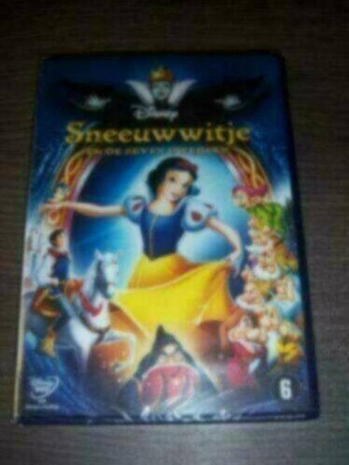 Walt Disney Sneeuwwitje 1-disc gouden rugnr. 1 nog in seal , Tekenfilm, Verzenden, Amerikaans, Nederlands