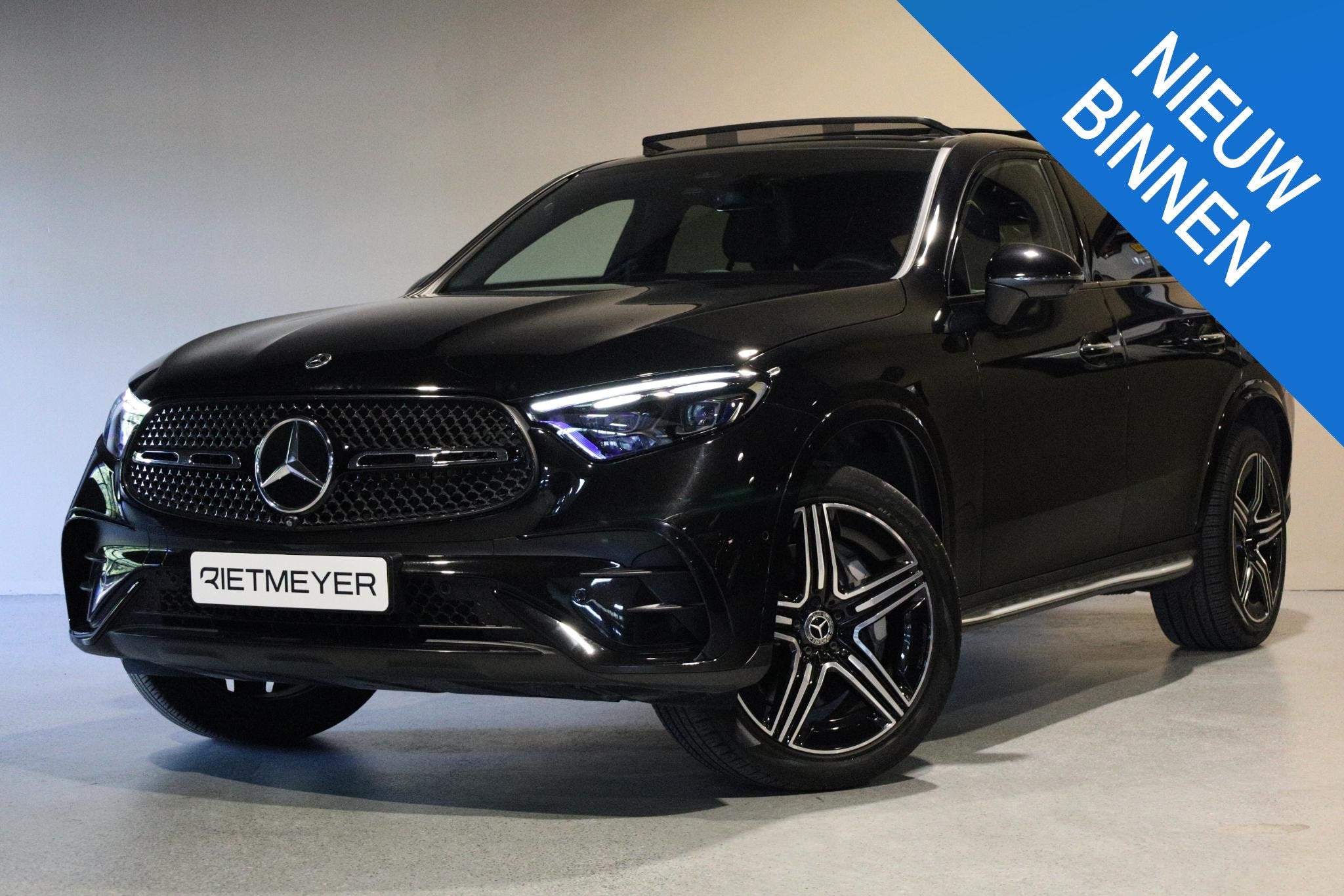 Mercedes-Benz GLC-klasse Coupé 300e 4MATIC AMG Line |Pano |, Auto's, Automaat, 12 maanden, Gebruikt, Euro 6