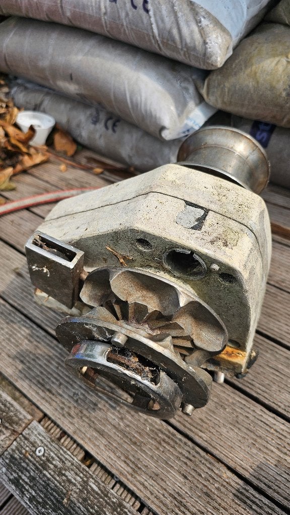 Goed werkende ankerlier / verhaalkop, Ophalen, Gebruikt, Ankeren en Afmeren, Zeilboot of Motorboot