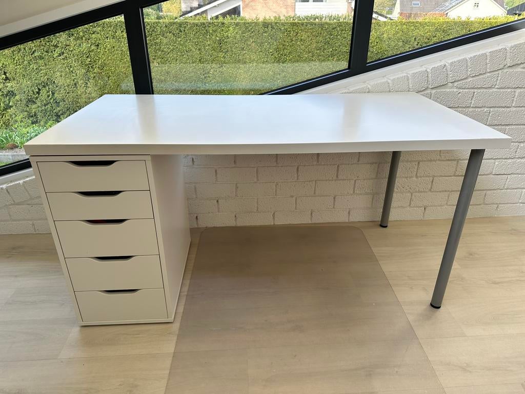 Bureau (blad en 3 poten) 150x75 wit, Huis en Inrichting, Bureaus, Zo goed als nieuw, Ophalen