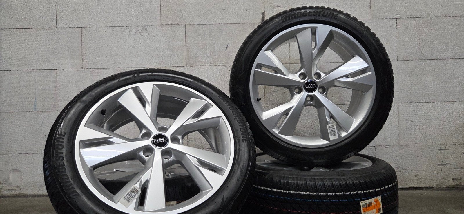 20" Audi Q4 F4 Etron Enyaq orig velgen winterbanden NIEUW, 255 mm, Banden en Velgen, Nieuw, V