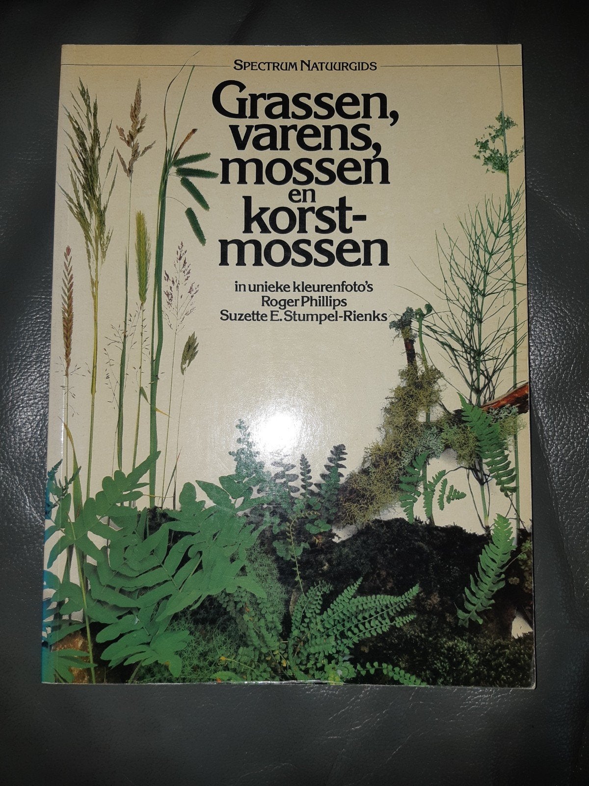 Grassen varens mossen en korstmosen, Ophalen of Verzenden, Zo goed als nieuw, Bloemen, Planten en Bomen