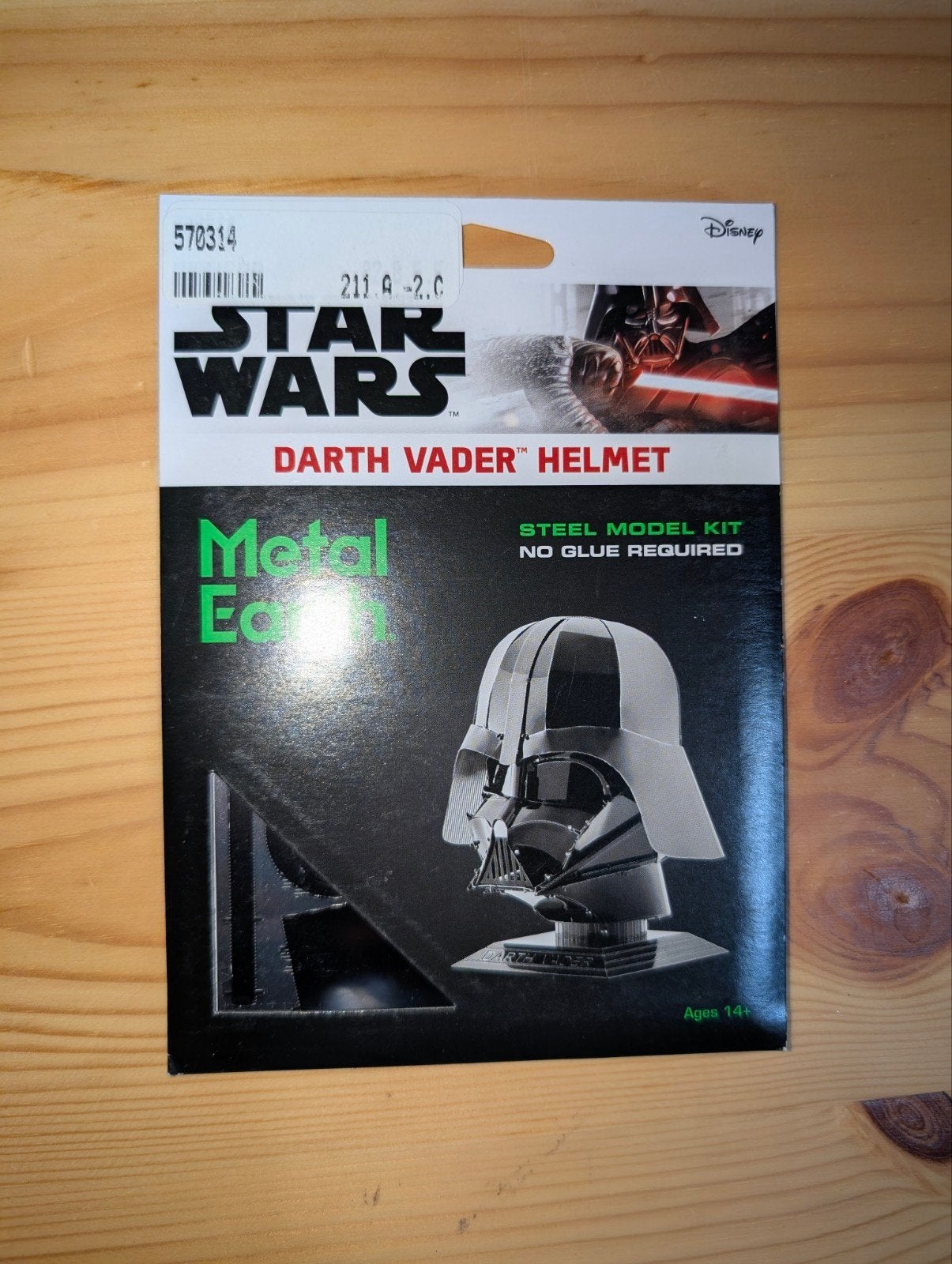 Metal Earth Star Wars Darth Vader Helm Bouwkit, Ophalen of Verzenden, Nieuw, Groter dan 1:35, Figuur of Figuren