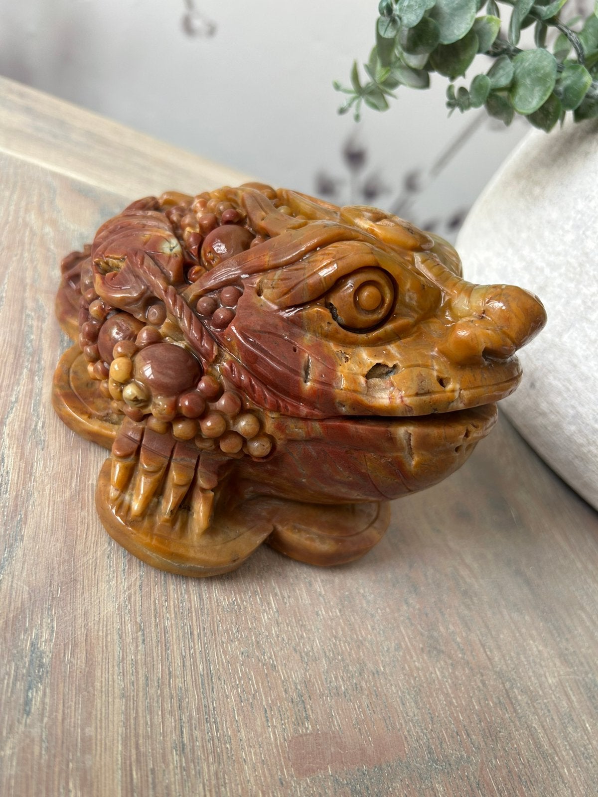 Jade carving toad, Ophalen of Verzenden, Zo goed als nieuw