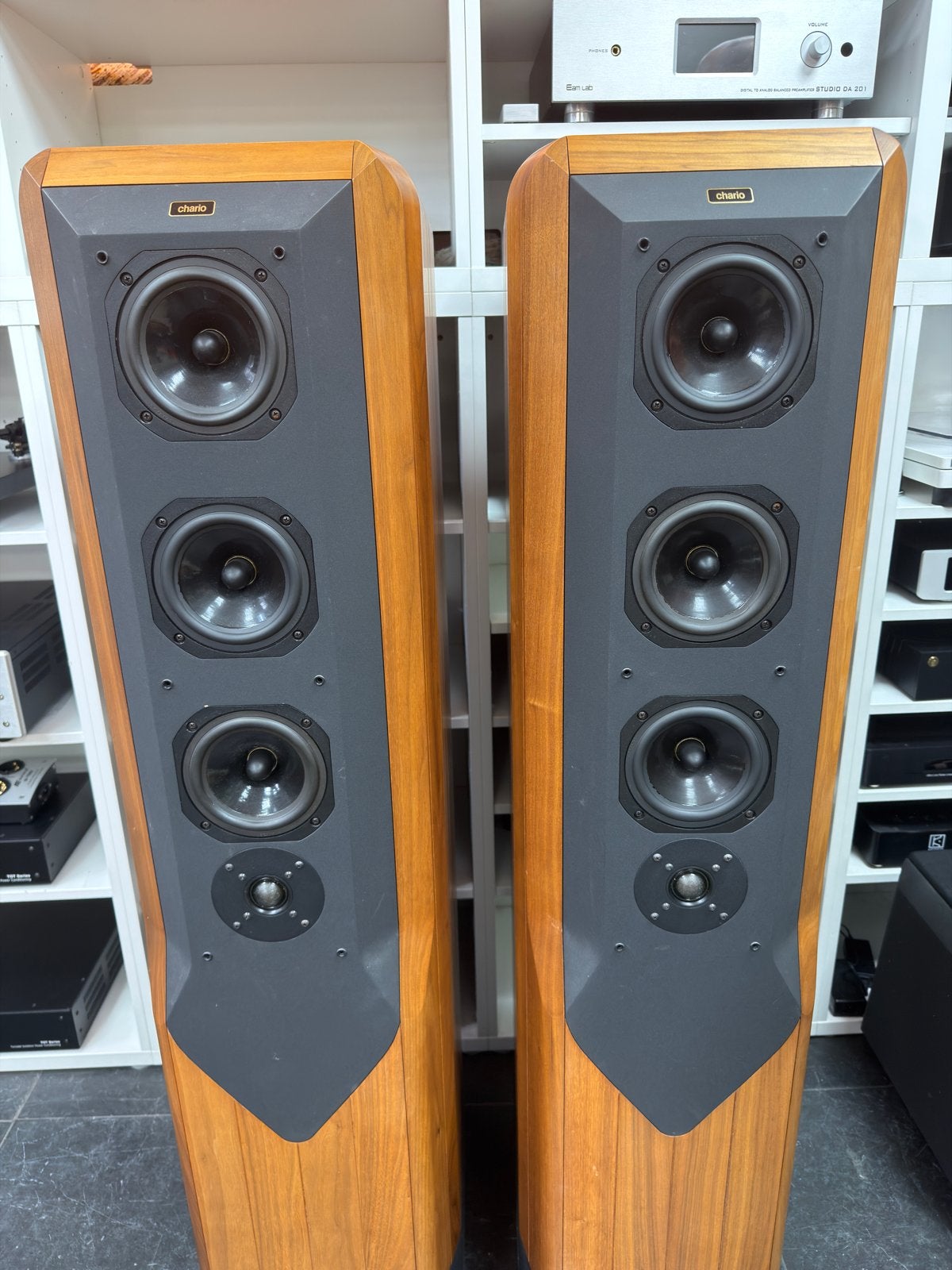 Chario Academy 3 luidsprekers, Gebruikt, Info@chario-loudspeakers.it, Op aanvraag, 120 watt of meer