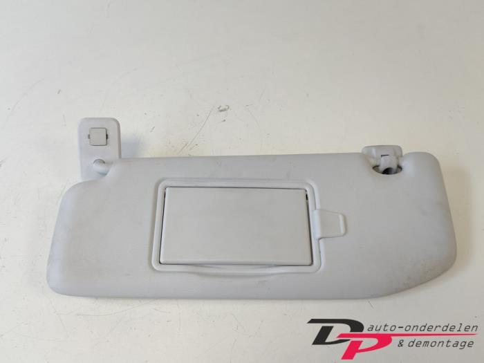 Zonneklep van een Peugeot 208, Gebruikt, -, -, Ophalen of Verzenden