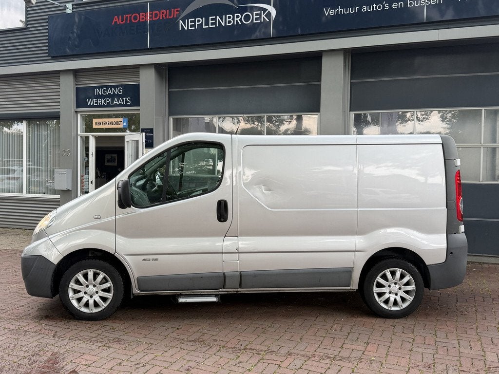 Nissan Primastar 2.0 dCi L1H1 Acenta Automaat – ideaal voo, Auto's, Bestelauto's, Gebruikt, 4 cilinders, 116 pk, Origineel Nederlands