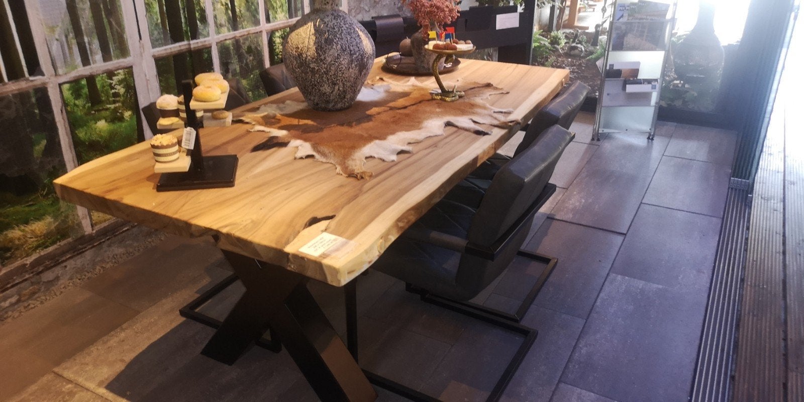 Boomstamtafel 200x100cm met X-poot Zwart hele set nieuw, Overige houtsoorten, Zo goed als nieuw, 150 tot 200 cm, Vier personen
