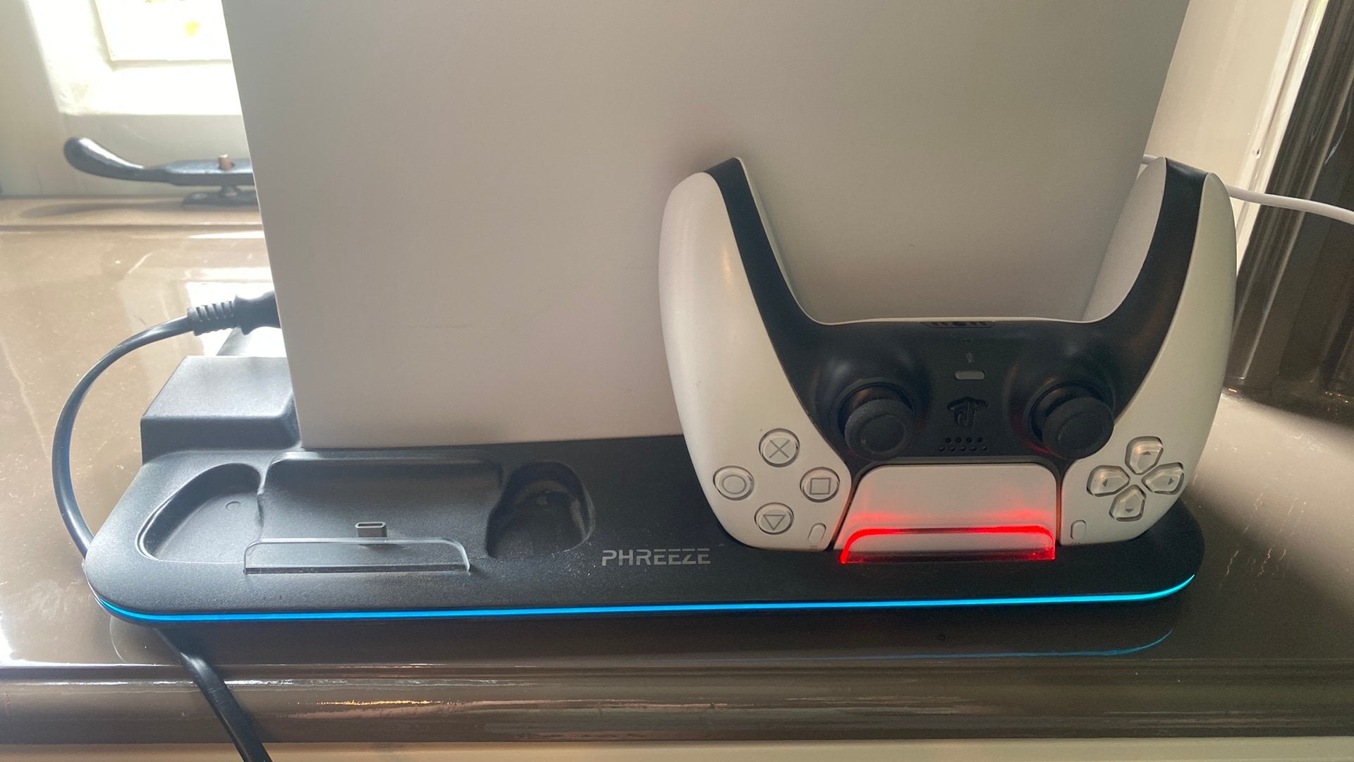 Ps5 houder / controller oplaadtpunt/ lichtjes, Ophalen of Verzenden, Nieuw, Voor, Bumper