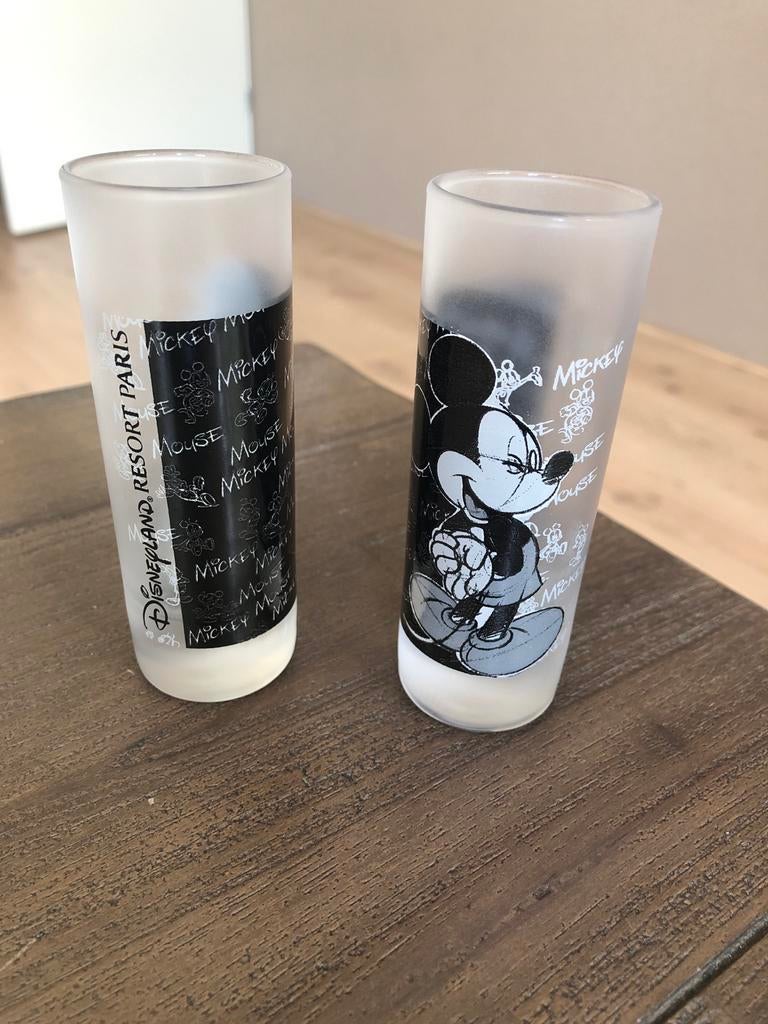 Set van 2 Mickey Mouse shotglaasjes Disneyland Parijs, Ophalen, Mickey Mouse, Gebruikt, Servies