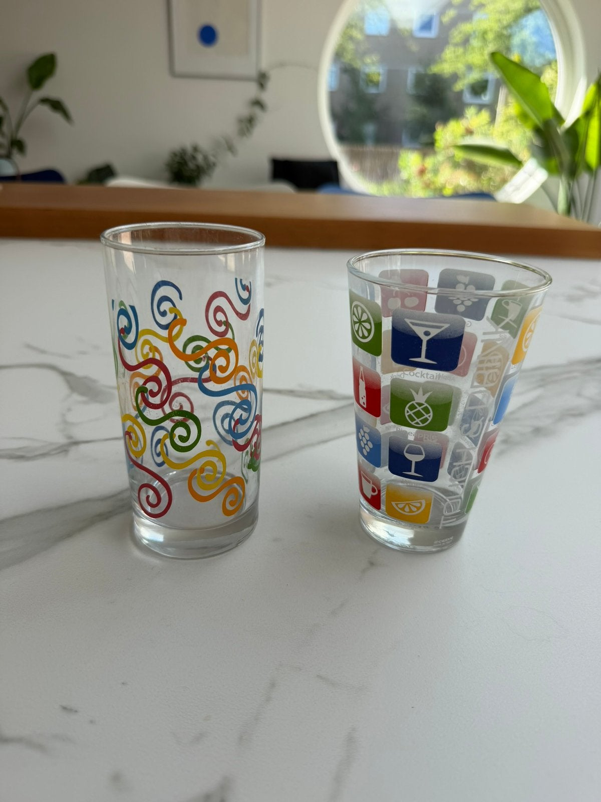 Glazen ‘CERVE’ 2 stuks, in goede conditie TOTAALPRIJS, Verzamelen, Glas en Borrelglaasjes, Ophalen of Verzenden, Zo goed als nieuw
