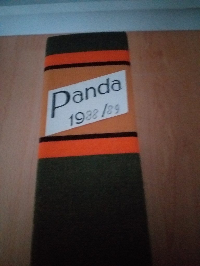 Blad Panda 1988/1989, Boeken, Ophalen of Verzenden, Gelezen, Overige diersoorten