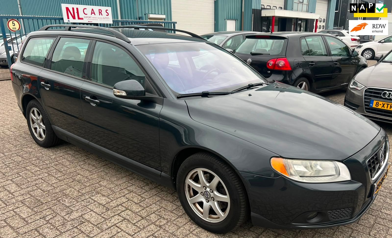 Volvo V70 2.4D Limited Edition rijdt super, 15 km/l, Diesel, Euro 4, Zilver of Grijs