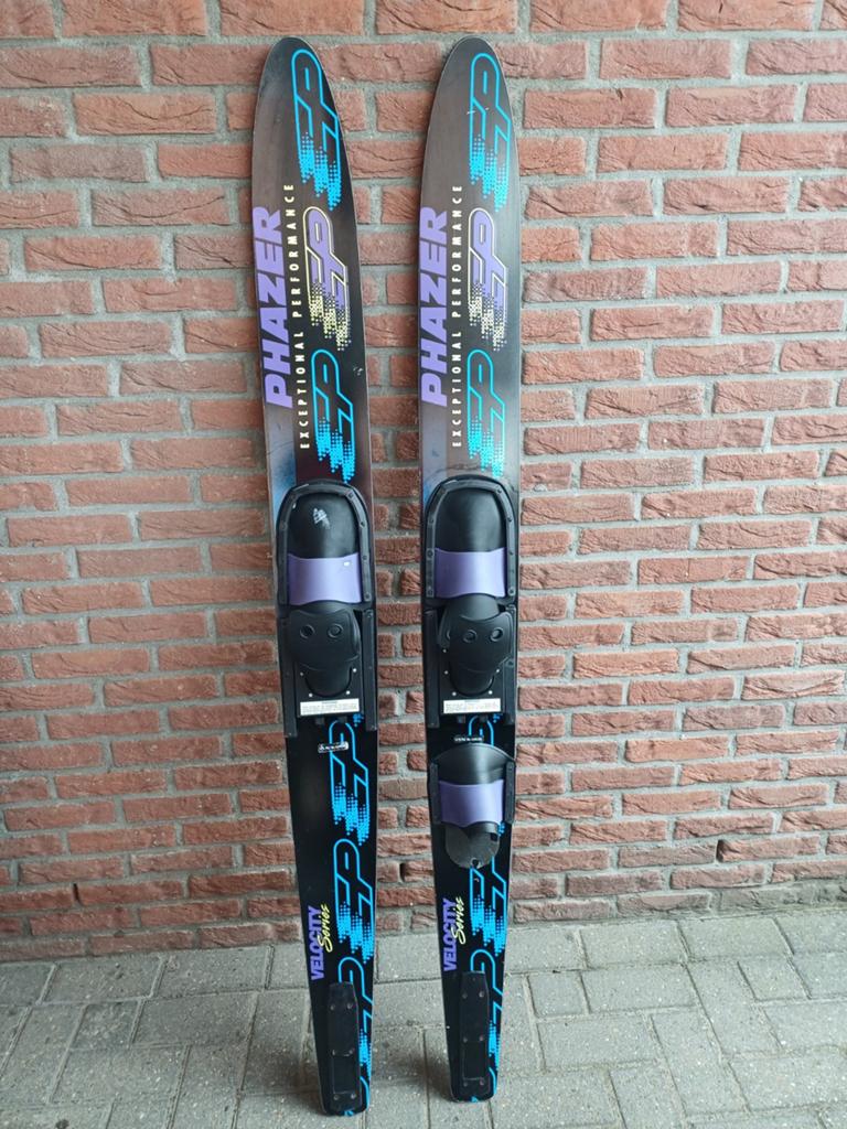 Te koop water ski's, 170 cm, Watersport en Boten, Ophalen, Waterski's