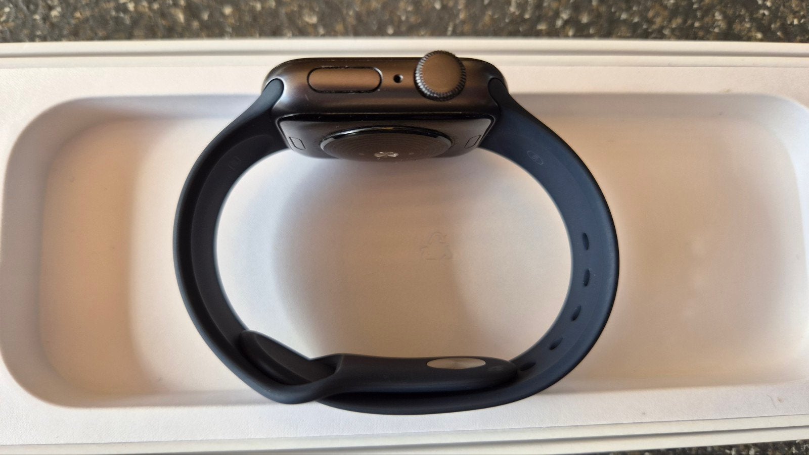 Apple Watch SE 2020 - Kleine krasjes, goede batterij, Gebruikt, Zwart, IOS, Ophalen of Verzenden