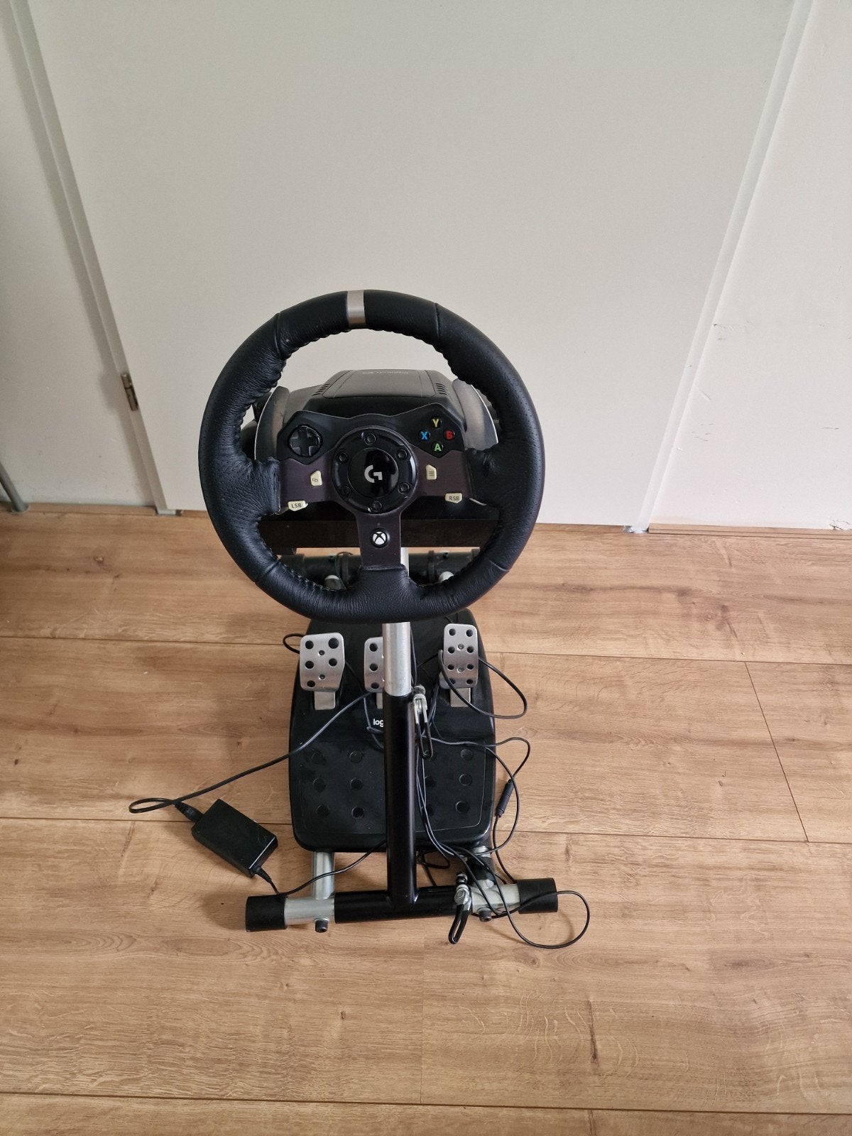 Logitech G920 Racestuur met pedalen en Wheel Stand Pro, Ophalen, Racestuur, Xbox, Force feedback