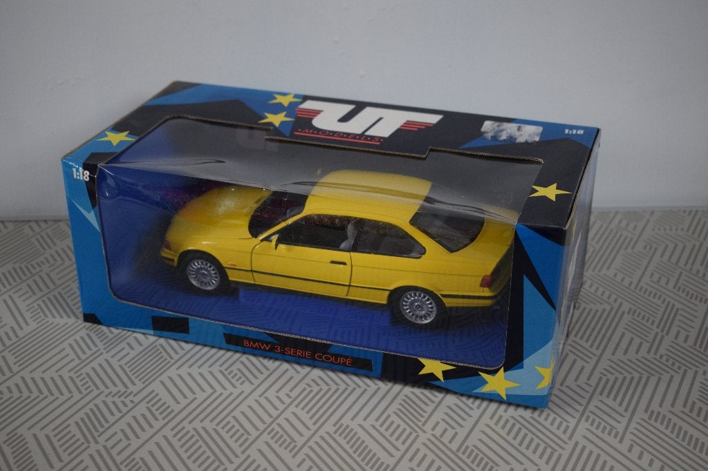 miniatuur auto 1:18 nieuw  UT model BMW 3 serie coupé geel, Ophalen of Verzenden, Nieuw, Overige merken