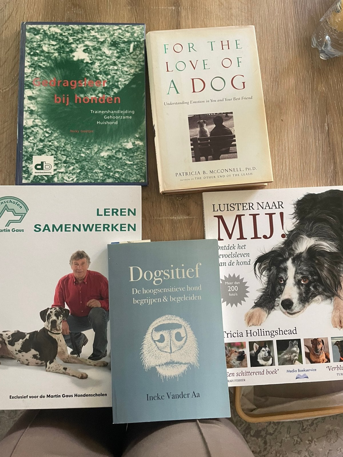 Honden boeken. Tegen elk aannemelijk bod. Enkel verzenden, Verzenden, Zo goed als nieuw, Honden