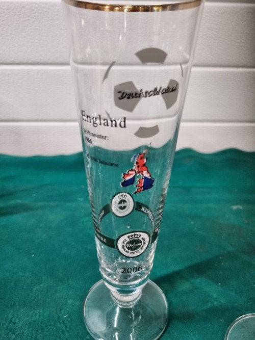 warsteiner glazen drie stuks, Verzamelen, Glas en Borrelglaasjes, Ophalen of Verzenden, 'T Olde Gre-j, Info@toldegrej.nl, Endepoelstraat 20f Didam