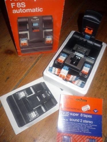 8mm film de Agfa F8S Automatic - luxe - uitvoering, Ophalen of Verzenden, 8mm film
