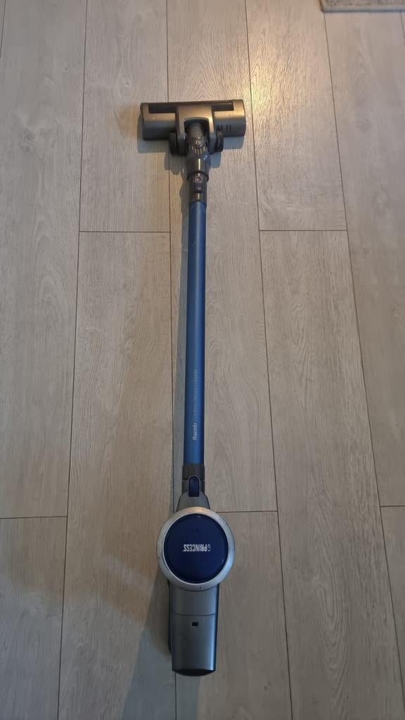 Princess Steelstofzuiger, Ophalen, Gebruikt, Reservoir, Minder dan 1200 watt