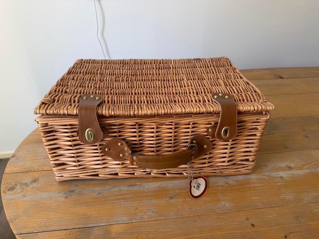 Vintage Picknickmand - Nooit gebruikt, compleet met servies, Ophalen of Verzenden, Nieuw
