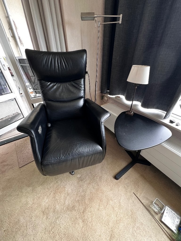 Prominent relax fauteuil/sta op stoel, Huis en Inrichting, Stoelen, Ophalen, Gebruikt, Zwart, Leer
