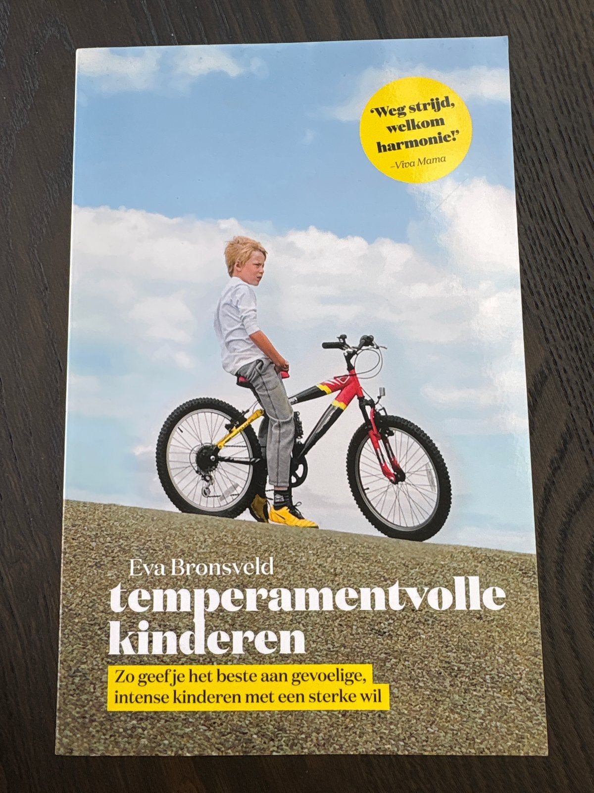 Temperamentvolle Kinderen - Eva Bronsveld, Ophalen of Verzenden, Zo goed als nieuw, Opvoeding tot 6 jaar