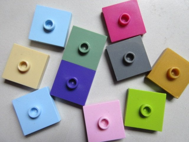 nr. 8124, 10x plaatje 2x2 gemengd (87580), Ophalen of Verzenden, Zo goed als nieuw, Complete set, Lego