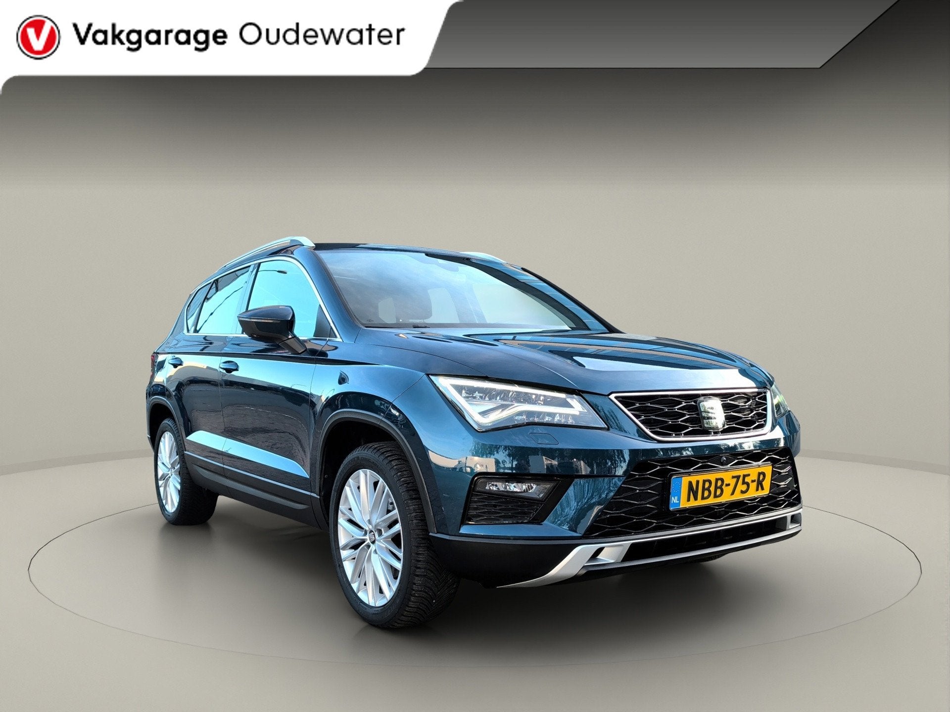 Seat ATECA 1.5 TSI 4Drive Xcellence Business Intense * Leer, Auto's, Verwarmde buitenspiegels, 15 km/l, 4 cilinders, Blauw