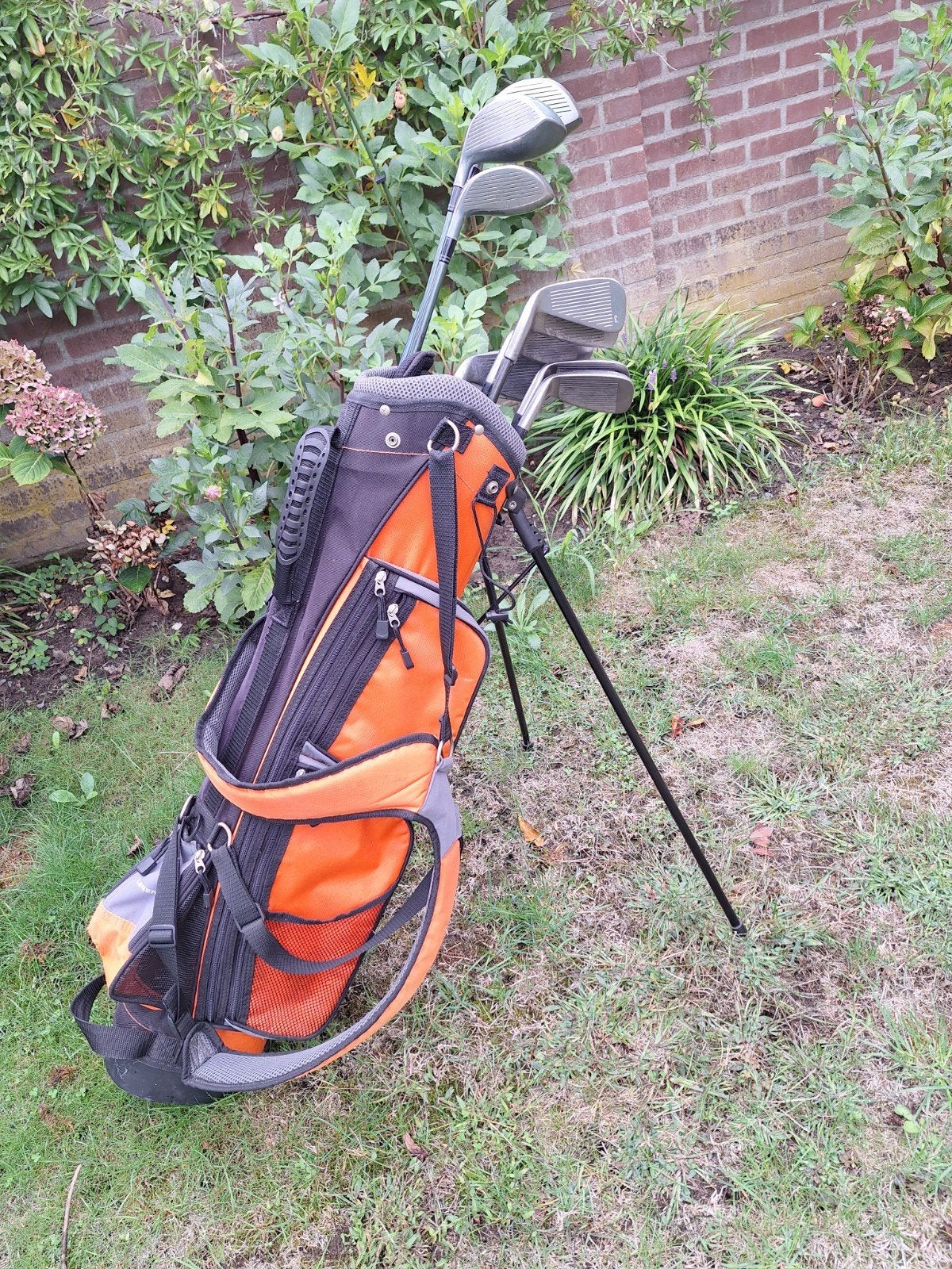 Heren golfset voor beginners r.h. graphite shafts, Sport en Fitness, Ophalen, Gebruikt, Set