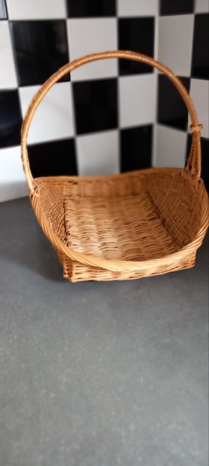 Mooie rieten mand met hengsel, Gebruikt, Mand, Ophalen of Verzenden, Met hengsel