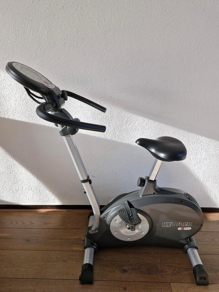 Kettler Corsa hometrainer in goede staat, Sport en Fitness, Fitnessmaterialen, Zo goed als nieuw, Overige typen, Benen, Ophalen