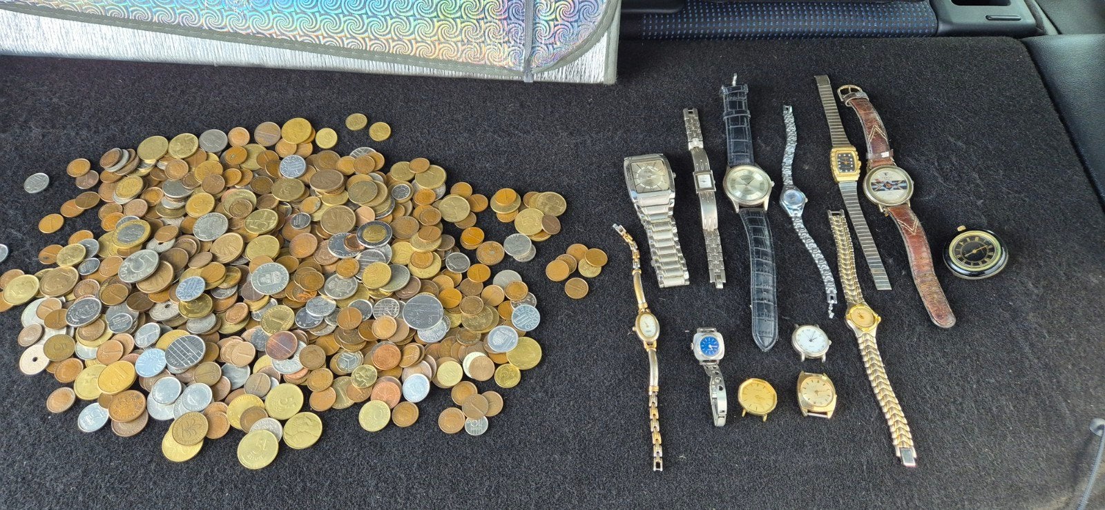Grote partij vintage horloges en oude munten–alles in 1 koo, Overige merken, Overige materialen, Met bandje, Polshorloge